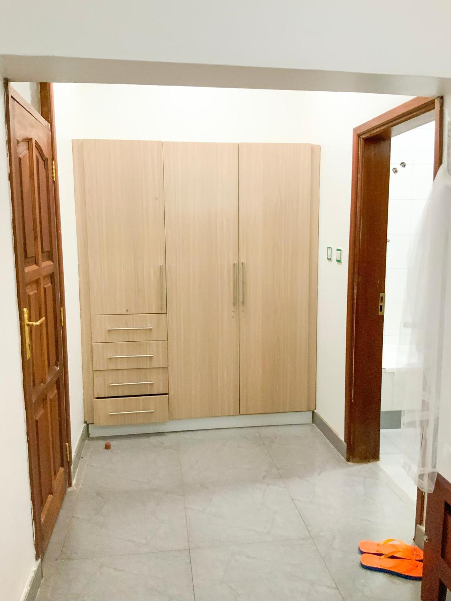 Hendo Hotel エンテベ エクステリア 写真