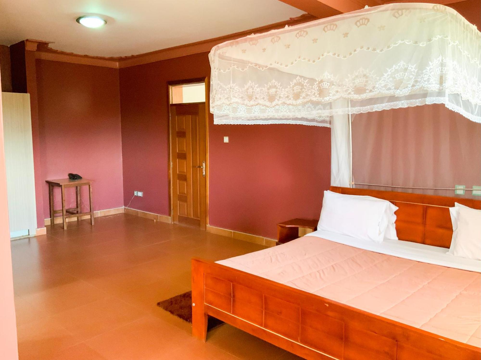 Hendo Hotel エンテベ エクステリア 写真