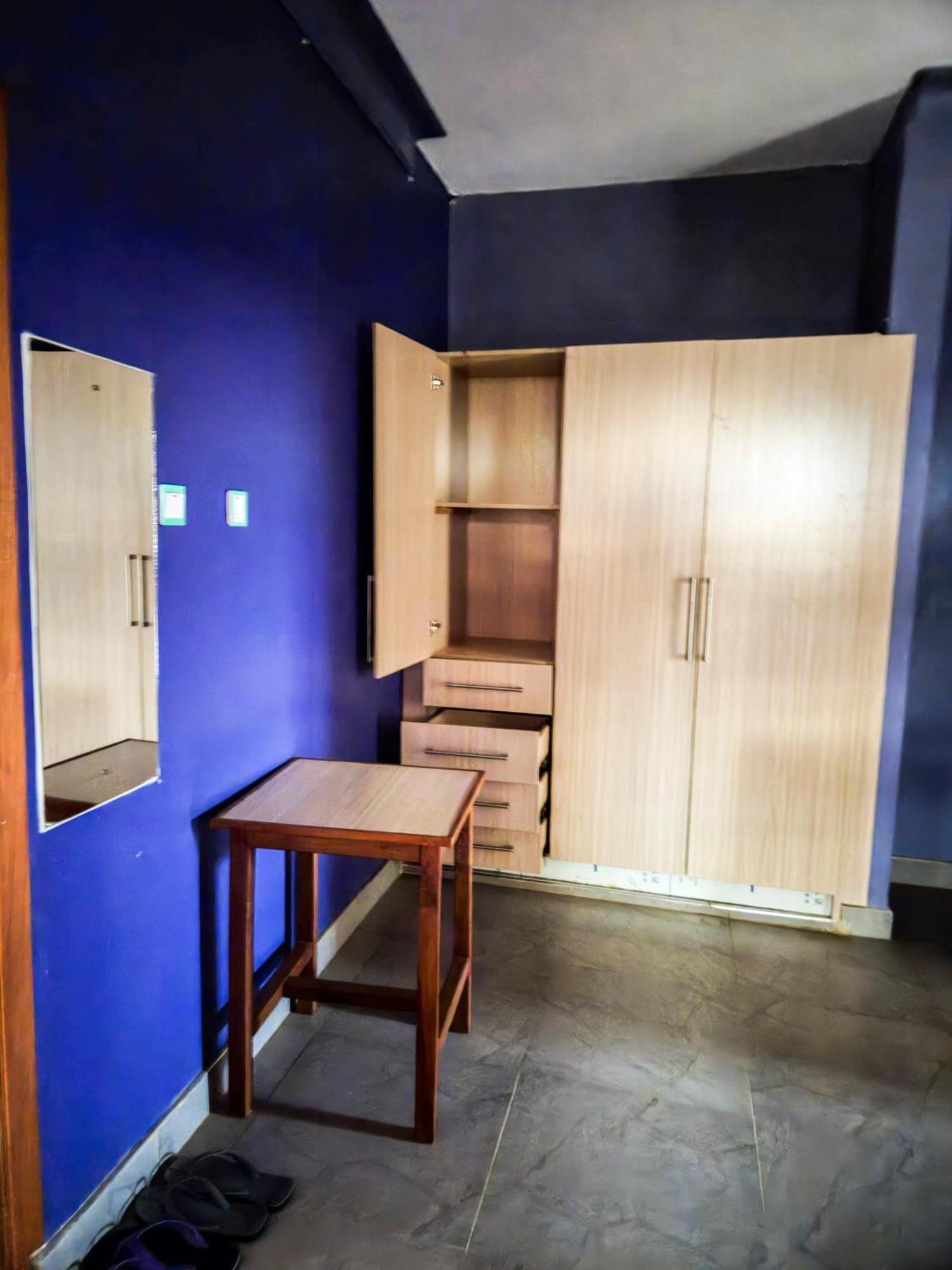 Hendo Hotel エンテベ エクステリア 写真